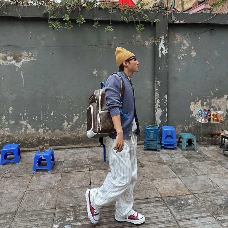 Sơn Tùng MTP và chiếc Balo LV x NBA Keepall Monogram